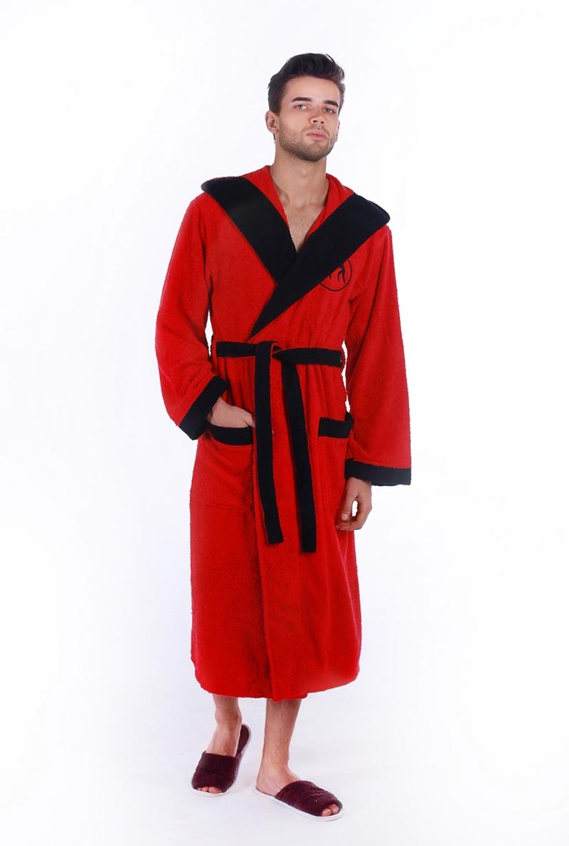 Халат мужской махровый Спортивный с капюшоном красный – купить за 3080  руб. в интернет магазине Текстиль Всем