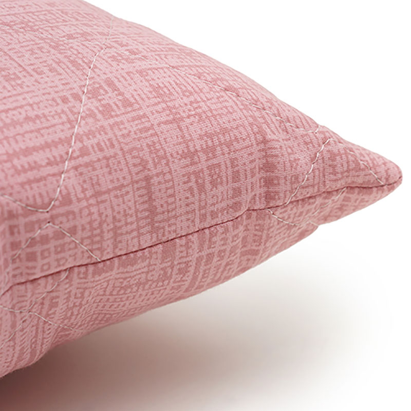 Подушка декоративная стеганая поплин Пудра текстура – купить за 490 руб.  в интернет магазине Текстиль Всем