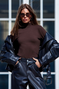 Водолазка женская №056849 вискоза (р-ры: 44-62) темно-коричневый