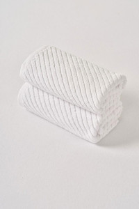 Набор махровых полотенец "Silken Wave" белый 2 шт.