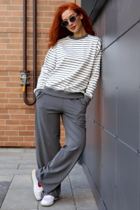 Костюм двойка женский "Полоса С" футер 2-х нитка (последний размер) серый 50,52,56