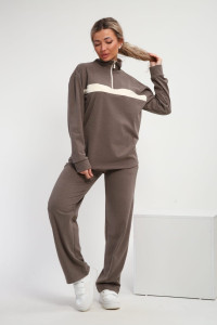 Костюм двойка женский М-224 флис (р-ры: 44-54) коричневый