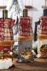 Новогодний декоративный чехол на бутылку 61121