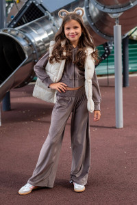 Костюм двойка детский М-72Д "Самолет" велюр (р-ры: 34-40) молочный шоколад