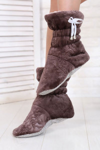 Сапожки домашние с бомбошками С-152 велсофт (последний размер) кофе 41-42