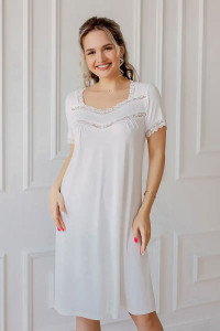 Сорочка женская "Барбара" вискоза с кружевом (последний размер) шампань 46,48