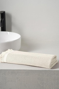 Полотенце вафельное "Canvas" с бахромой молочный