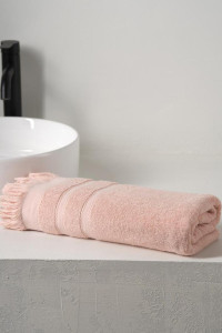 Полотенце махровое "Elegance" с бахромой нежно-розовый