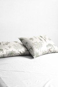 Наволочки классические бязь "Трис" осн. (2 шт.)