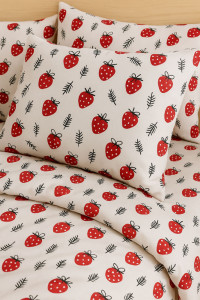 Наволочки классические полиэстер "Алая" (2 шт.)