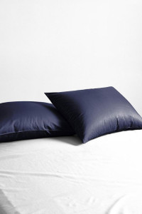 Наволочки классические полиэстер "Синий бархат" (2 шт.)