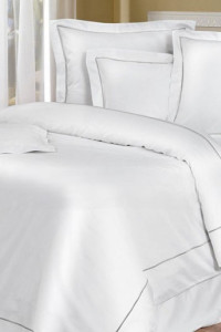 Постельное белье мако-сатин премиум с вышивкой "Estee" Германия