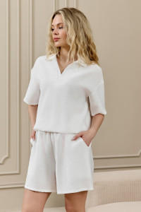 Шорты женские "Ясмина-5" фактурное полотно (р-ры: 44-54) белый