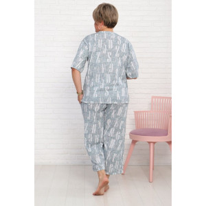 Костюм двойка женский "Джина буквы" кулирка (последний размер) 66,70