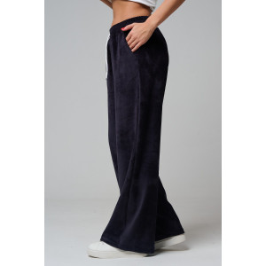 Брюки женские №67190 велюр (р-ры: 44-56) графит Брюки женские №67190 велюр (р-ры: 44-56) графит