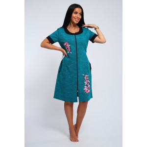 Халат женский "Лилия" футер (р-ры: 48-62) Халат женский "Лилия" футер (р-ры: 48-62)