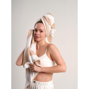 Набор махровых полотенец Urban Family "Полоски бежевые" 2 шт. Набор махровых полотенец Urban Family "Полоски бежевые" 2 шт.