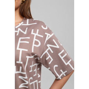 Футболка женская "Манифест-2" кулирка (последний размер) бежевый 62 Футболка женская "Манифест-2" кулирка (последний размер) бежевый 62