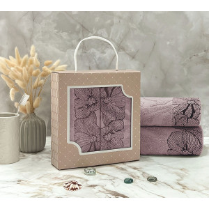 Набор махровых полотенец "Фиалка" 07-157 темно-фиолетовый 30х70 см (2 шт.) Набор махровых полотенец "Фиалка" 07-157 темно-фиолетовый 30х70 см (2 шт.)