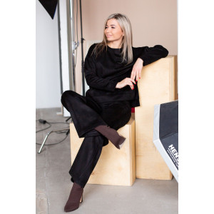 Костюм двойка женский №43043 эко-замша (р-ры: 44-54) черный Костюм двойка женский №43043 эко-замша (р-ры: 44-54) черный