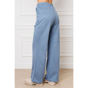 Костюм двойка женский №43043 эко-замша (р-ры: 44-54) синий Костюм двойка женский №43043 эко-замша (р-ры: 44-54) синий