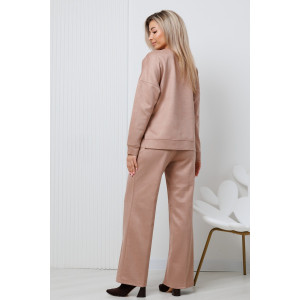 Костюм двойка женский №43043 эко-замша (р-ры: 44-54) светло-бежевый Костюм двойка женский №43043 эко-замша (р-ры: 44-54) светло-бежевый