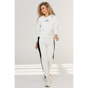 Костюм двойка женский №44001 трикотаж спортивный (р-ры: 44-54) белый Костюм двойка женский №44001 трикотаж спортивный (р-ры: 44-54) белый