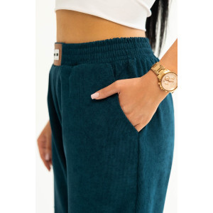 Брюки женские 1936/4 вельвет (р-ры: 46-56) изумрудный Брюки женские 1936/4 вельвет (р-ры: 46-56) изумрудный