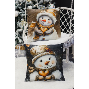 Наволочка-чехол декоративная с 3D-эффектом на молнии "Снеговики и сердце" 2 шт.