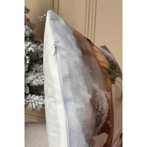 Наволочка-чехол декоративная с 3D-эффектом на молнии "Снеговик и Гном" 2 шт.