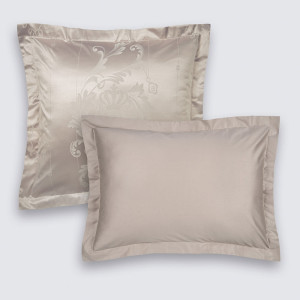 Постельное белье жаккард "Фреско" в подарочном чемодане (последний размер) Семейн Постельное белье жаккард "Фреско" в подарочном чемодане (последний размер) Семейн