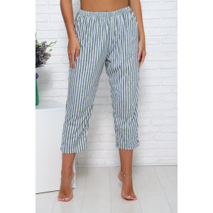 Бриджи женские 00901 кулирка (последний размер) зеленый 58 Бриджи женские 00901 кулирка (последний размер) зеленый 58