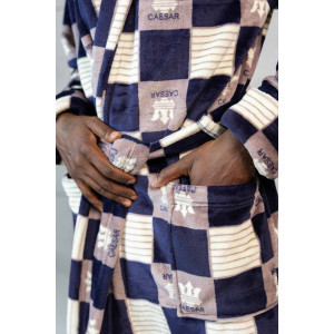 Халат мужской 78Ф/18 велсофт (р-ры: 48-62) синий-молочный Халат мужской 78Ф/18 велсофт (р-ры: 48-62) синий-молочный