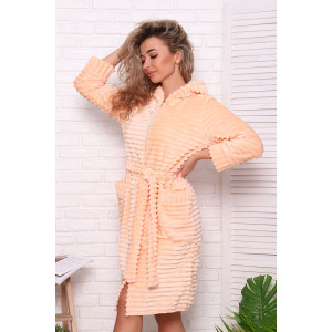 Халат женский №5718 велсофт (последний размер) персиковый 58 Халат женский №5718 велсофт (последний размер) персиковый 58