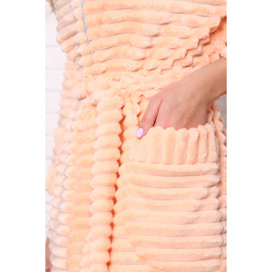 Халат женский №5718 велсофт (последний размер) персиковый 58 Халат женский №5718 велсофт (последний размер) персиковый 58