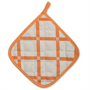 Прихватка кухонная "Радушная хозяйка" рогожка "Клетка абрикос" (последний размер) 20х20