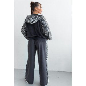 Костюм двойка женский КС-200ВР/СЕРЛЕО велюр (р-ры: 46-56) серый леопард