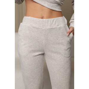 Костюм двойка женский 734 махра (р-ры: 46-58) бежевый-коричневый Костюм двойка женский 734 махра (р-ры: 46-58) бежевый-коричневый