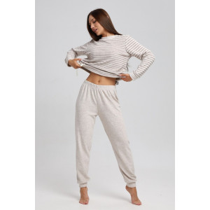 Костюм двойка женский 715 махра (р-ры: 46-58) бежевый-коричневый Костюм двойка женский 715 махра (р-ры: 46-58) бежевый-коричневый