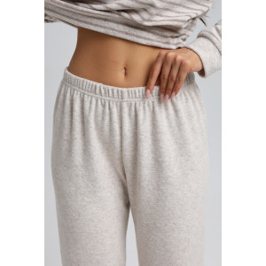 Костюм двойка женский 715 махра (р-ры: 46-58) бежевый-коричневый Костюм двойка женский 715 махра (р-ры: 46-58) бежевый-коричневый