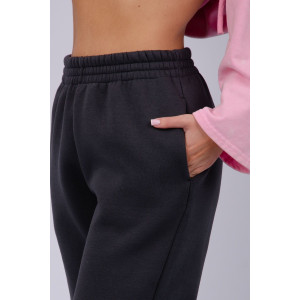 Джоггеры женские "Мистерия 10" футер 3-х нитка с начесом (р-ры: 44-54) графит Джоггеры женские "Мистерия 10" футер 3-х нитка с начесом (р-ры: 44-54) графит