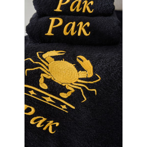 Полотенце махровое с вышивкой "Знаки зодиака" 14418/10 черный Рак