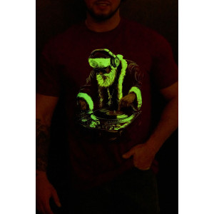 Футболка унисекс светящаяся №8581 кулирка (р-ры: 46-56) бордо диско ДедМ