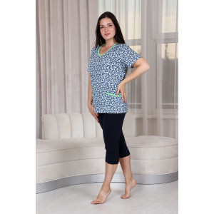 Бриджи женские №47091 кулирка с лайкрой (последний размер) черный 50 Бриджи женские №47091 кулирка с лайкрой (последний размер) черный 50