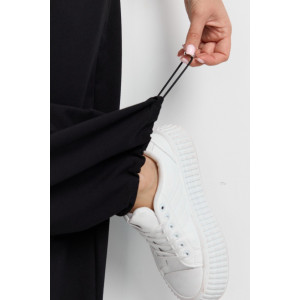 Брюки женские №36976 футер 2-х нитка (р-ры: 42-54) черный Брюки женские №36976 футер 2-х нитка (р-ры: 42-54) черный