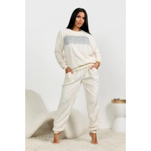 Пижама женская "Ариэль-4" 1292-6 велсофт (р-ры: 42-56) молочный сердца Пижама женская "Ариэль-4" 1292-6 велсофт (р-ры: 42-56) молочный сердца