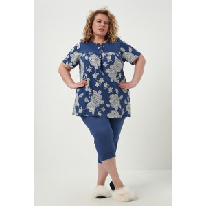 Костюм двойка женский №83604 кулирка (р-ры: 58-72) белые цветы Костюм двойка женский №83604 кулирка (р-ры: 58-72) белые цветы