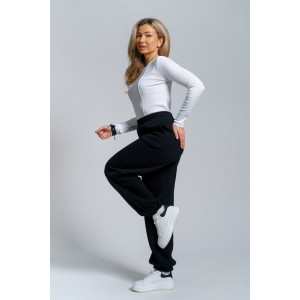 Брюки женские 981 футер 3-х нитка с начёсом пенье (р-ры: 42-52) черный Брюки женские 981 футер 3-х нитка с начёсом пенье (р-ры: 42-52) черный