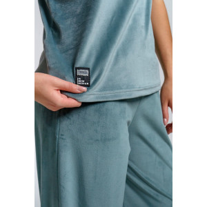 Костюм двойка женский "Таисия" велюр (р-ры: 46-58) олива Костюм двойка женский "Таисия" велюр (р-ры: 46-58) олива