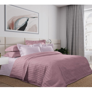 Постельное белье "Legends" страйп-сатин "Пыльная роза" в подарочной коробке (последний размер) Евро стандарт